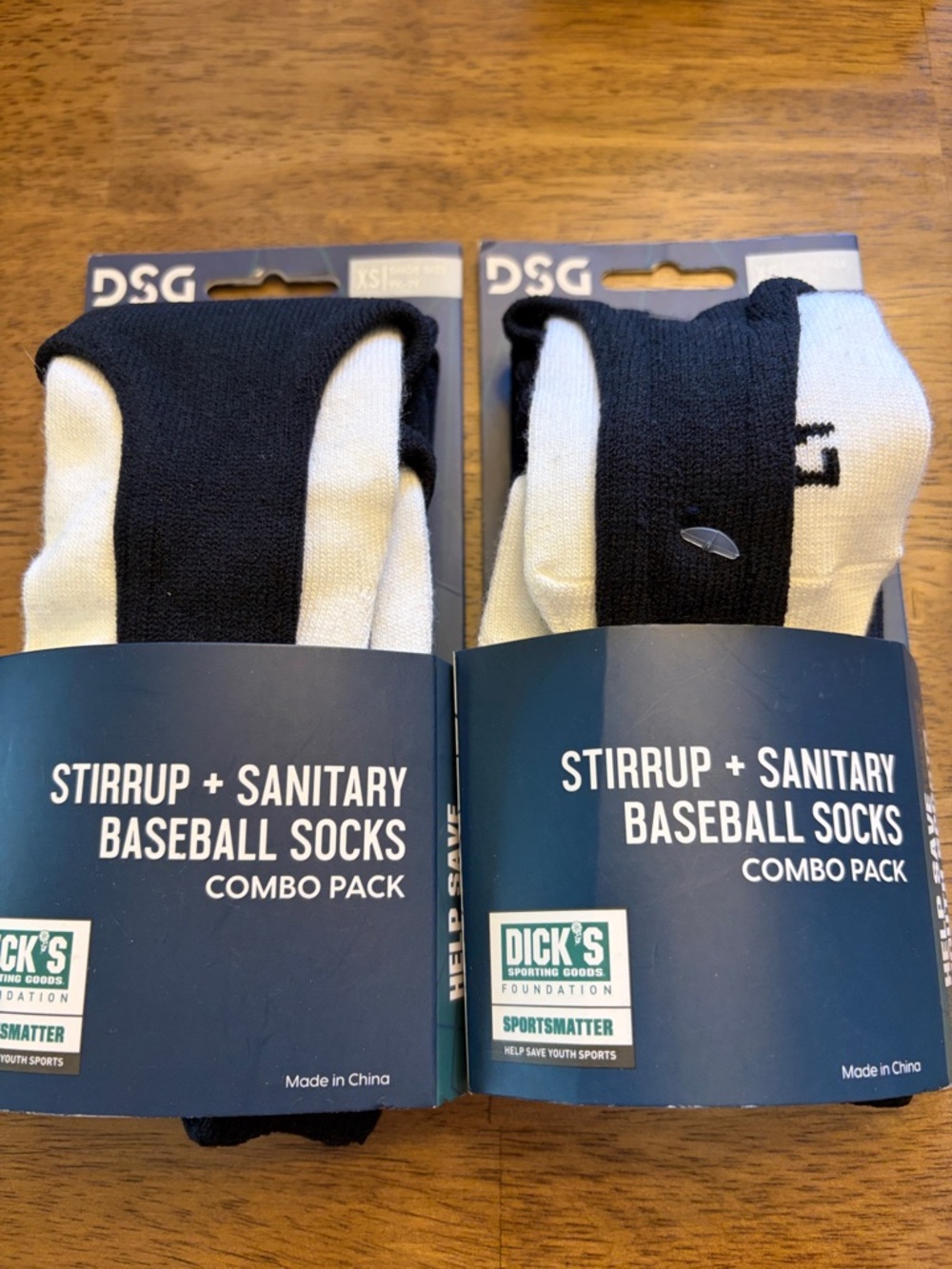 DSG Stirrup and Sanitary Baseball Socks Youth Sizes and Adult Black NWT Set of 2